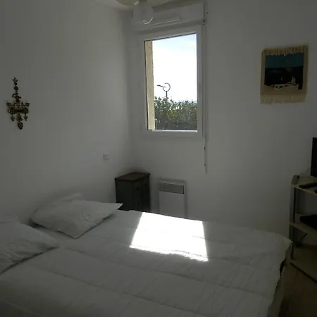 : T3 Pieds Dans L'eau, Piscine, Parking, 6/7 Pers, Confort Moderne - Fr-1-796-64 Apartment